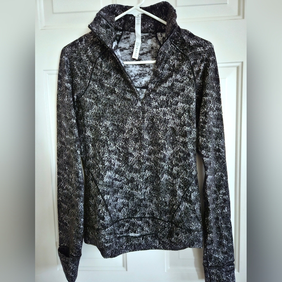 Lululemon Outrun the Elements - Picture 5 of 16